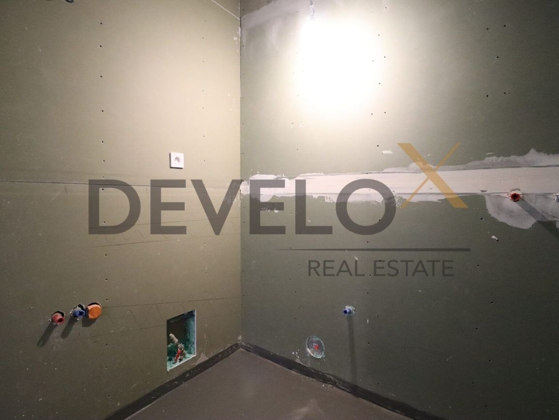 Zrekonštruovaný rodinný dom s potenciálom v obci Osuské - 13