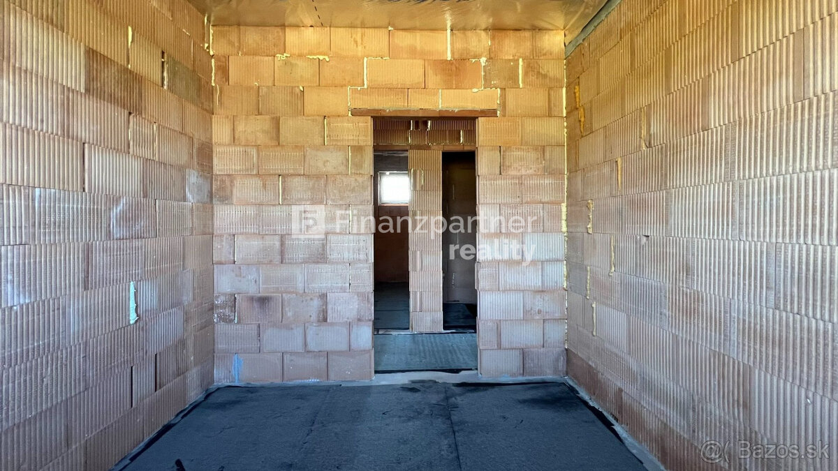 4 izbový rodinný dom, pozemok 600 m², Malý Lapáš, Nitra - 13