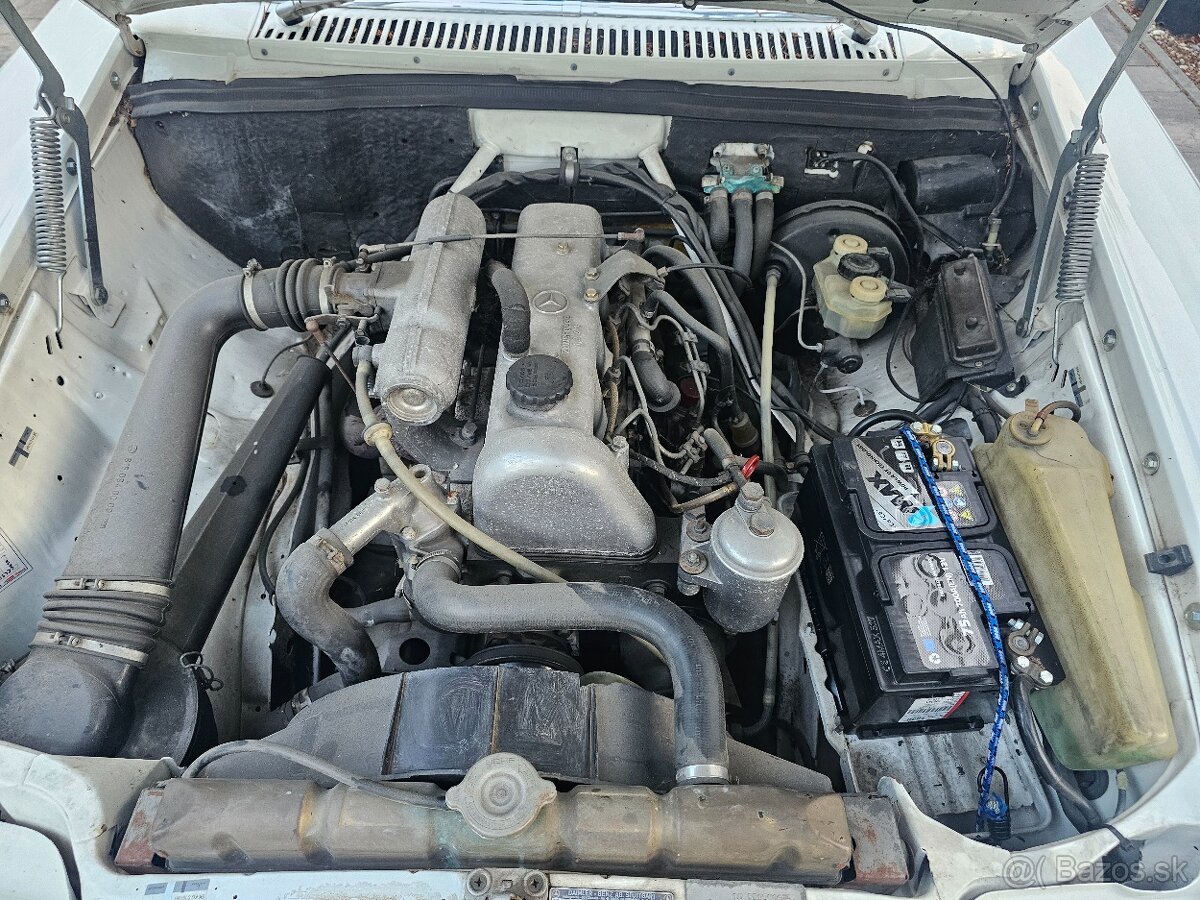 Mercedes-Benz w115 - 13