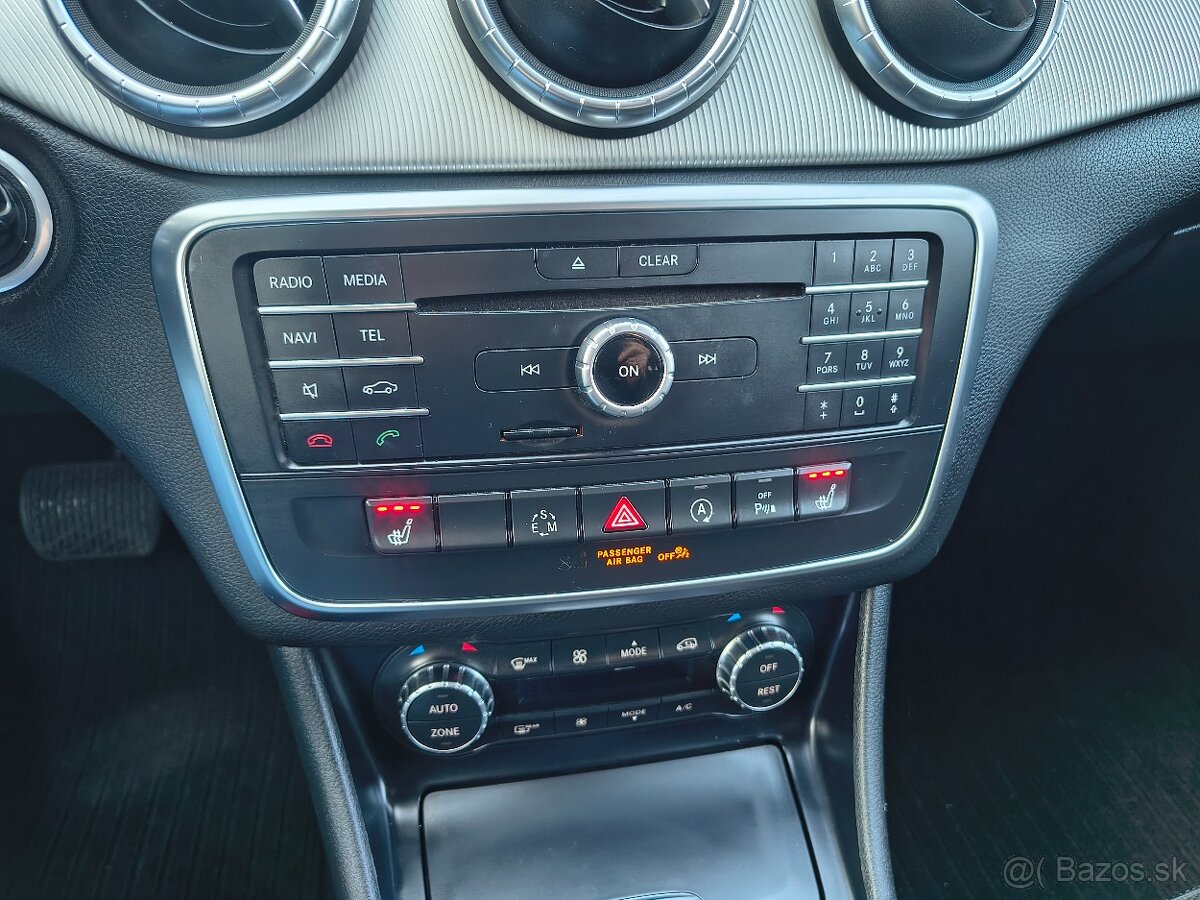 CLA 180 AUTOMAT benzin - 13