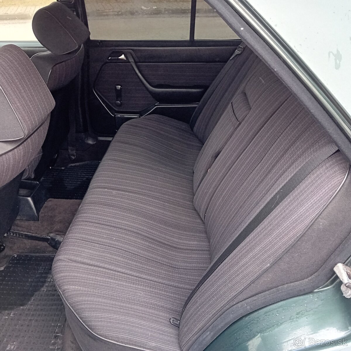 Mercedes-Benz w124 250d - 13