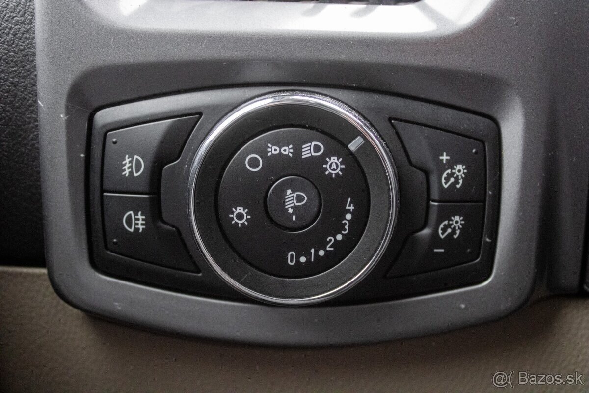 Ford Turneo Custom - 13