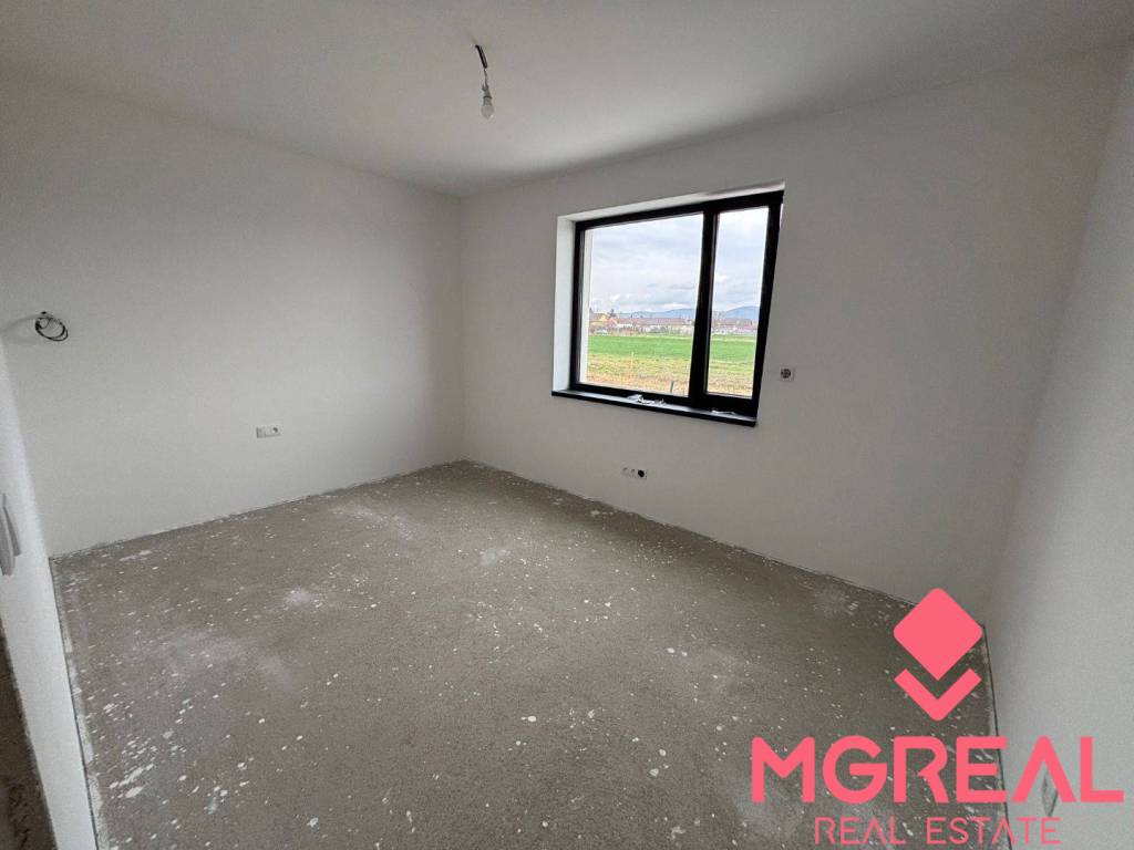 Novostavba rodinný dom Práznovce/ murovaný - 13