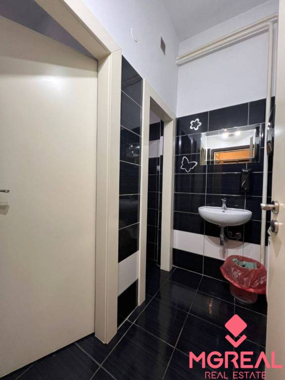 Budova Topoľčany NA PREDAJ - 13