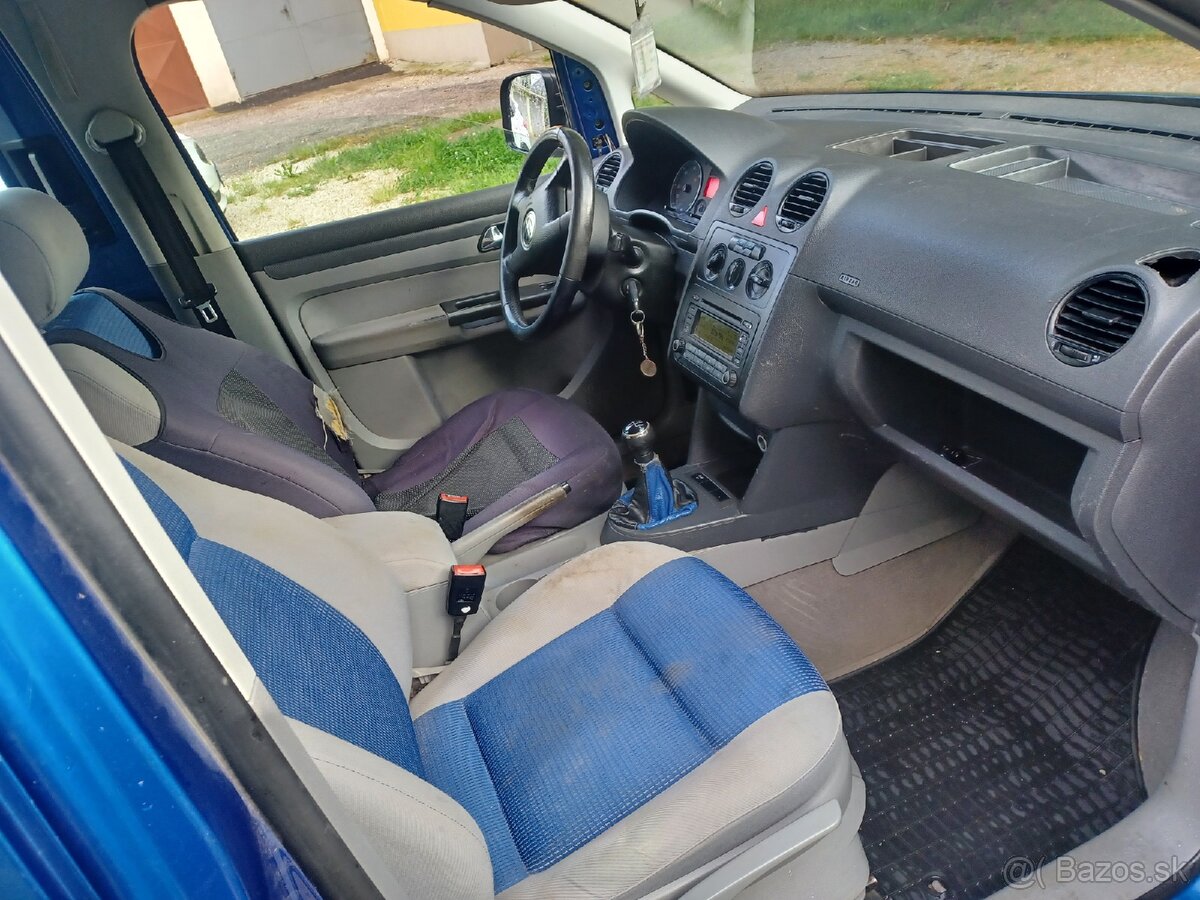VOLKSWAGEN CADDY 1.9TDI 5 MIESTNE - 13