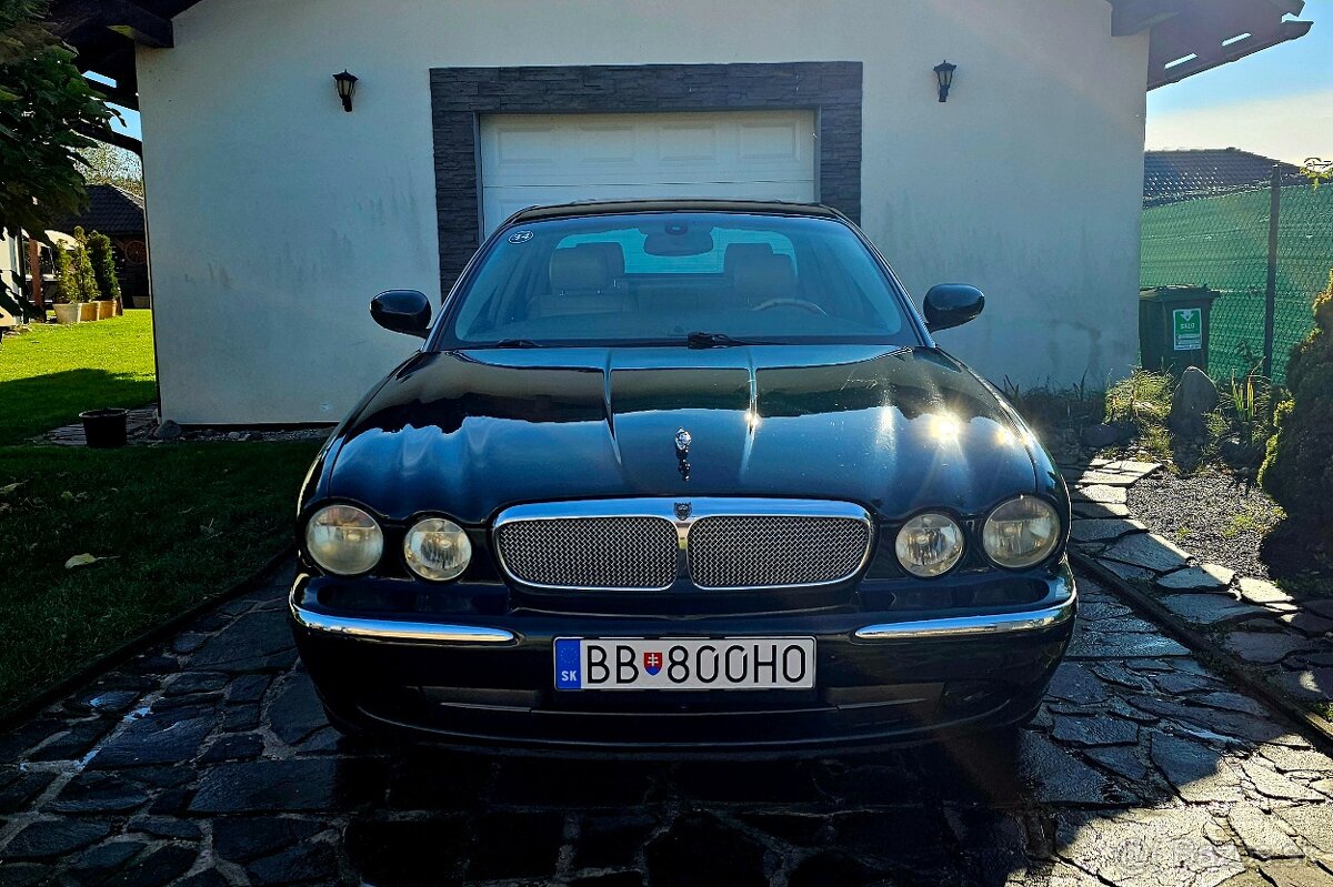 Jaguar XJ8 V8 4.0i Long - 13