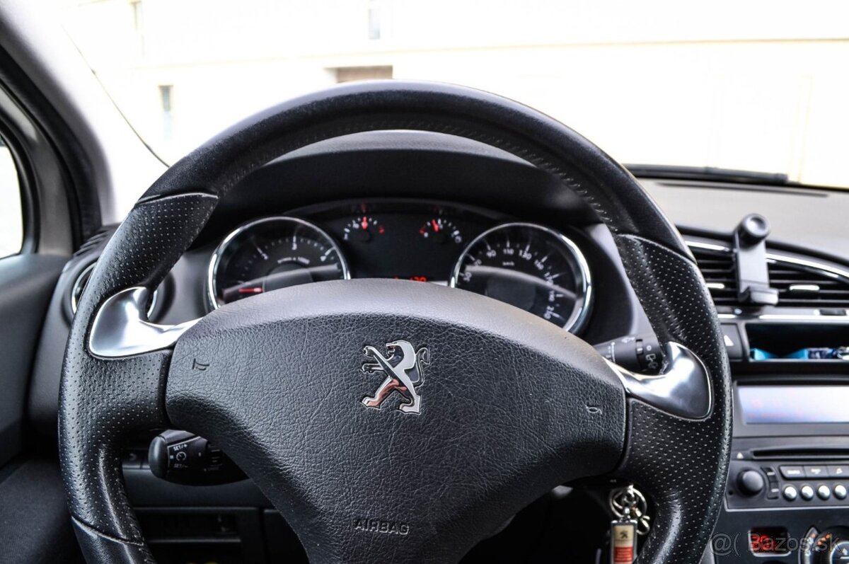 Peugeot 3008 1.6 blueHDI - 13