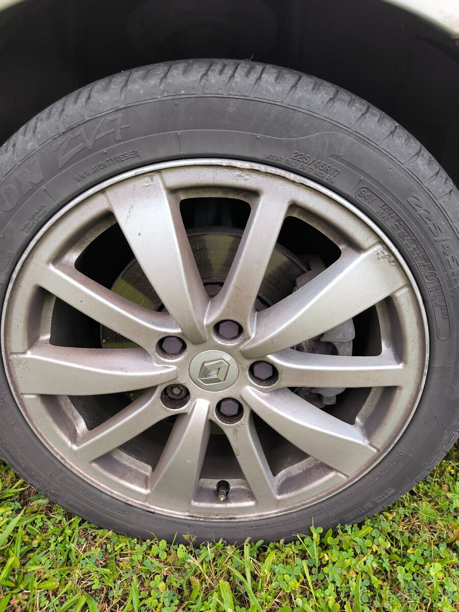 Náhradní díly Renault laguna III 2.0 DCI - 13