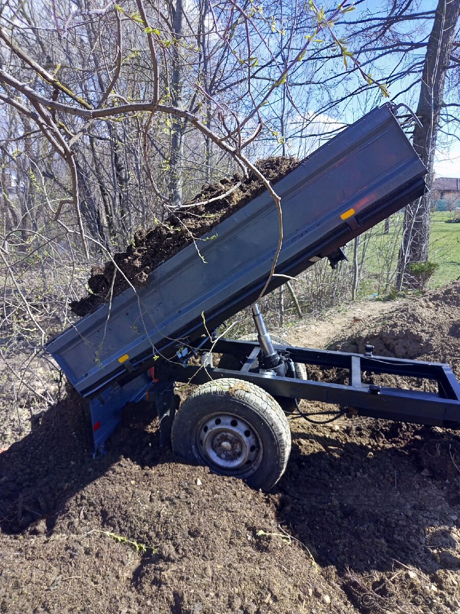 Malotraktor + príslušenstvo. - 13