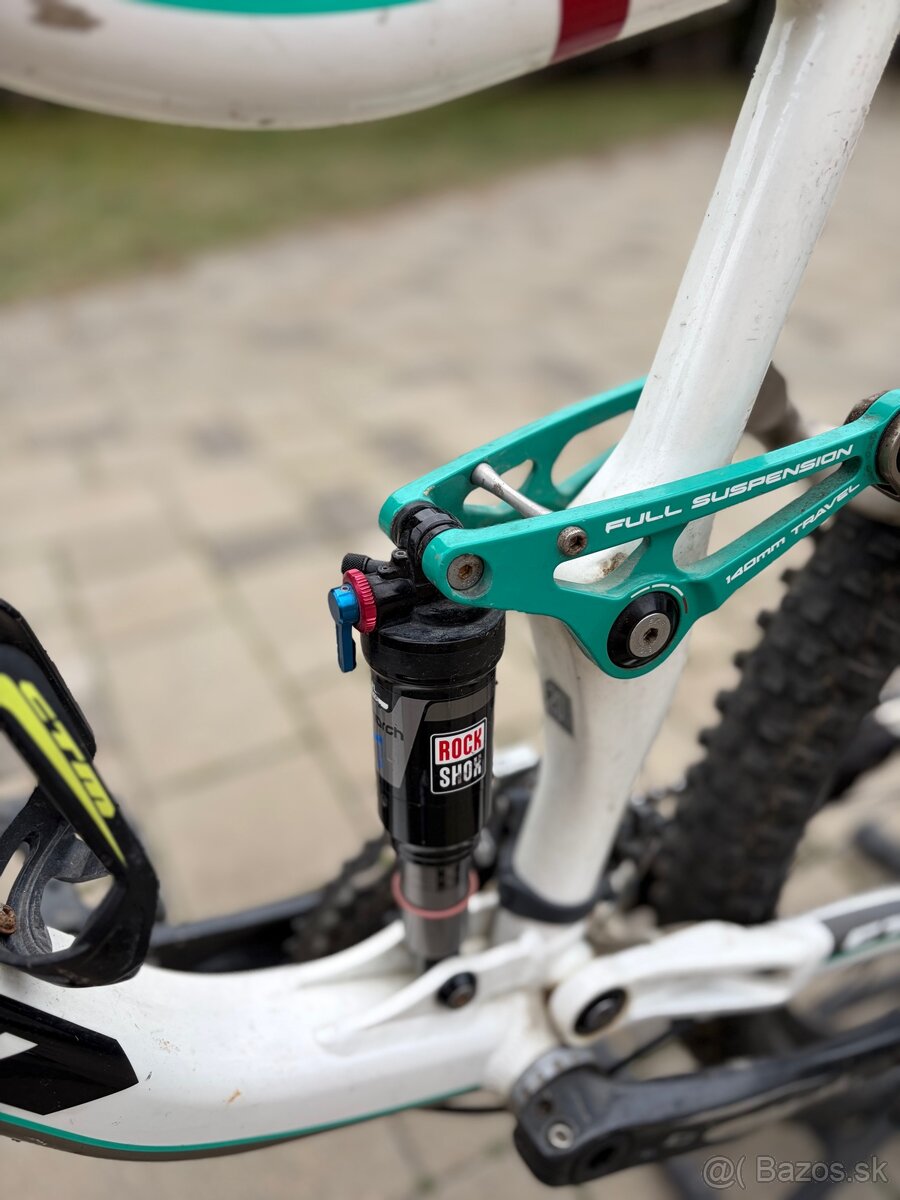Celo odpružený bicykel - 13