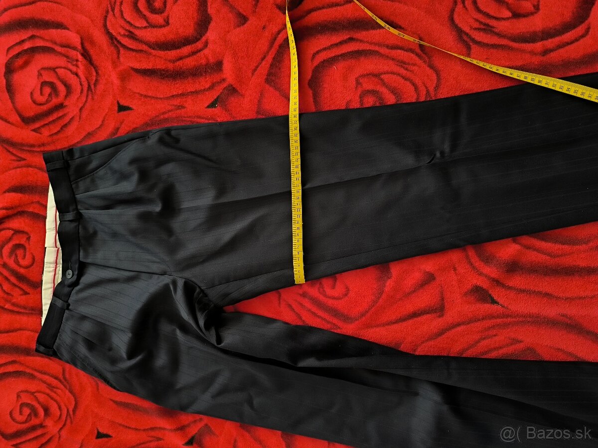 Pánsky tmavomodrý oblek. - 13