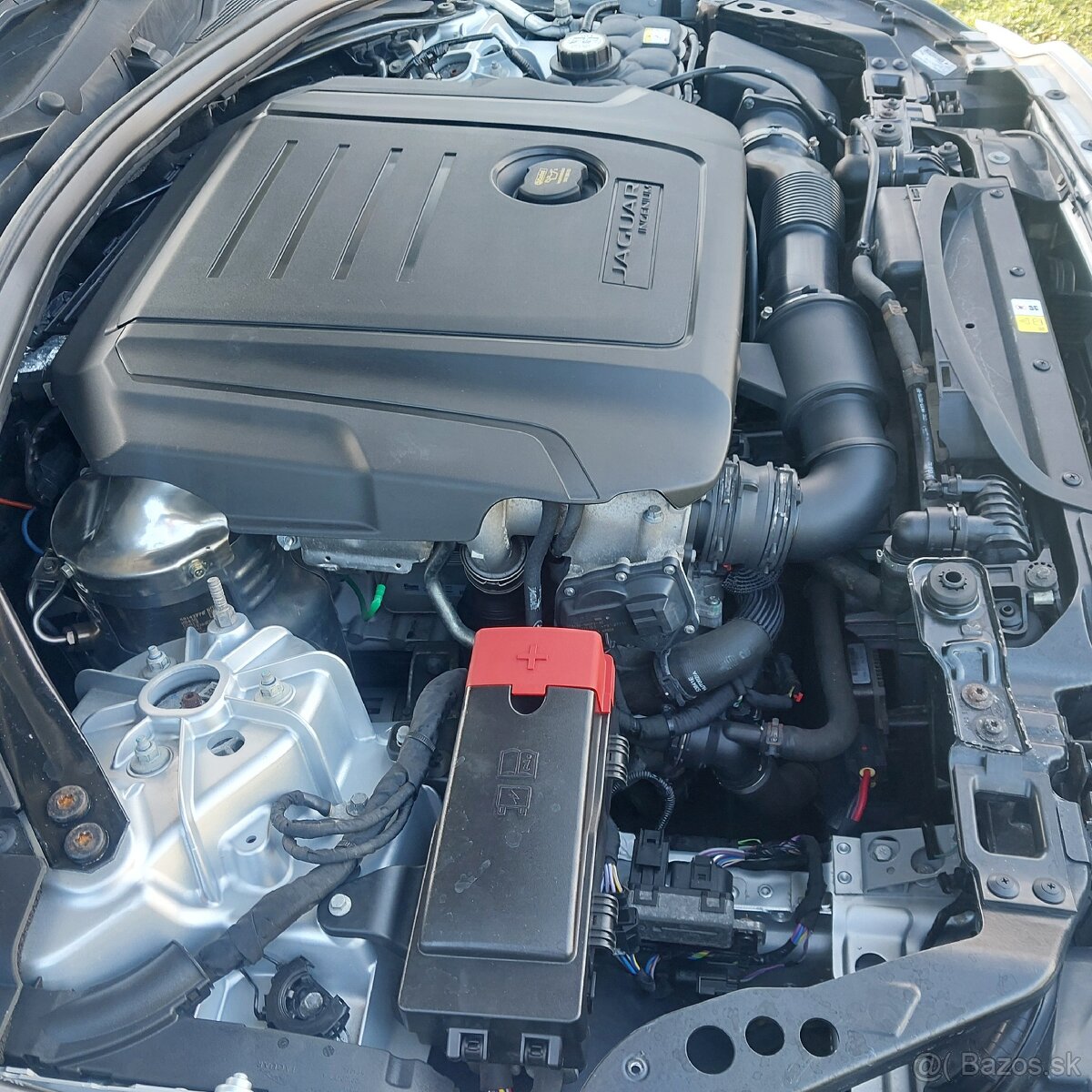 JAGUAR F-PACE AWD 8ST AUTOMAT - 13