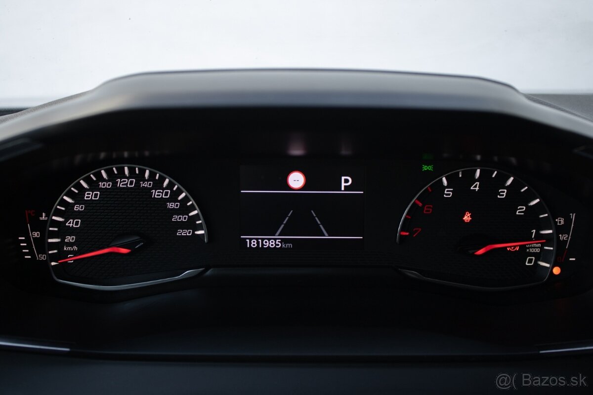 Peugeot 2008 Allure 1.5 HDi - 13