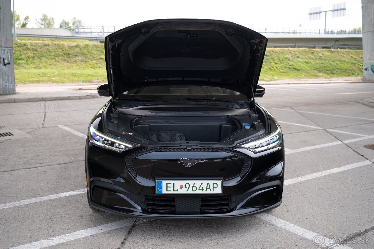 Ford Mustang Mach-E STD RWD 75kWh - odpocet DPH - 94% SoC - 13