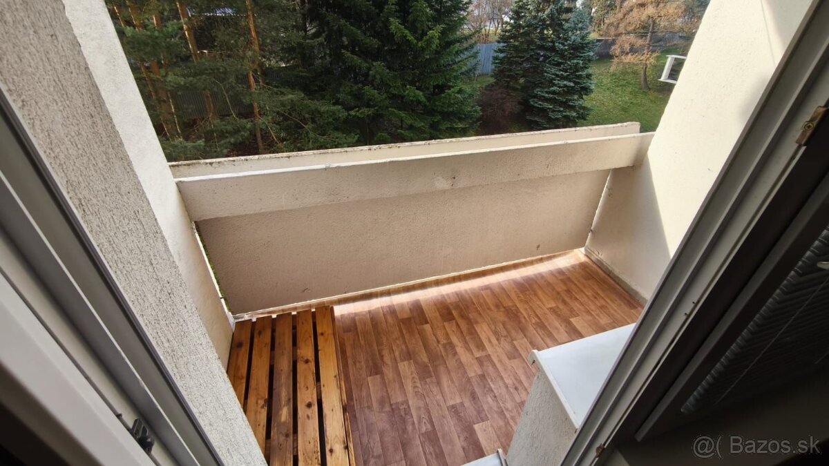 3 izbový byt Zvolen Zlatý Potok + garáž - 13