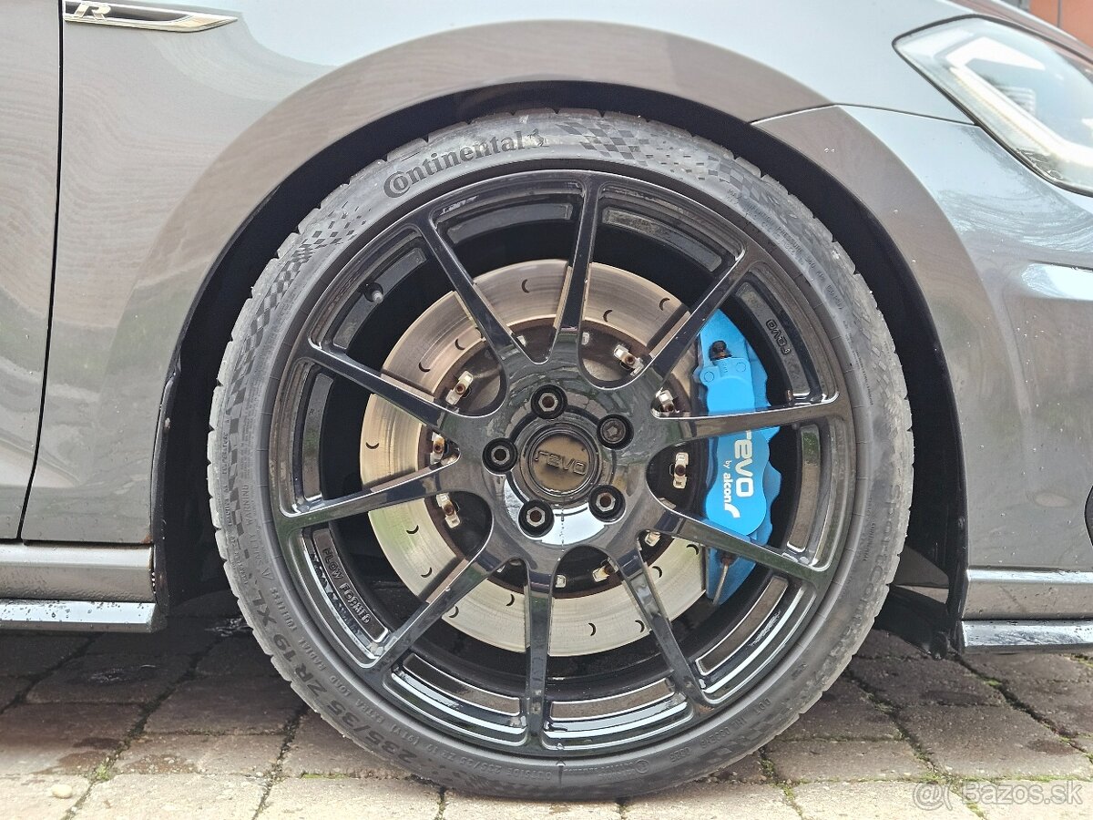 GOLF 7,5R 663PS APR - 13