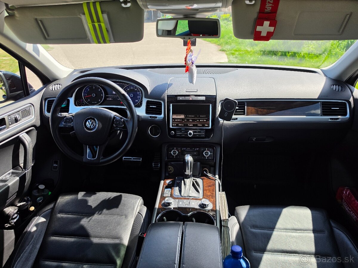 Touareg 4.2TDI EXLUSIVE - 13