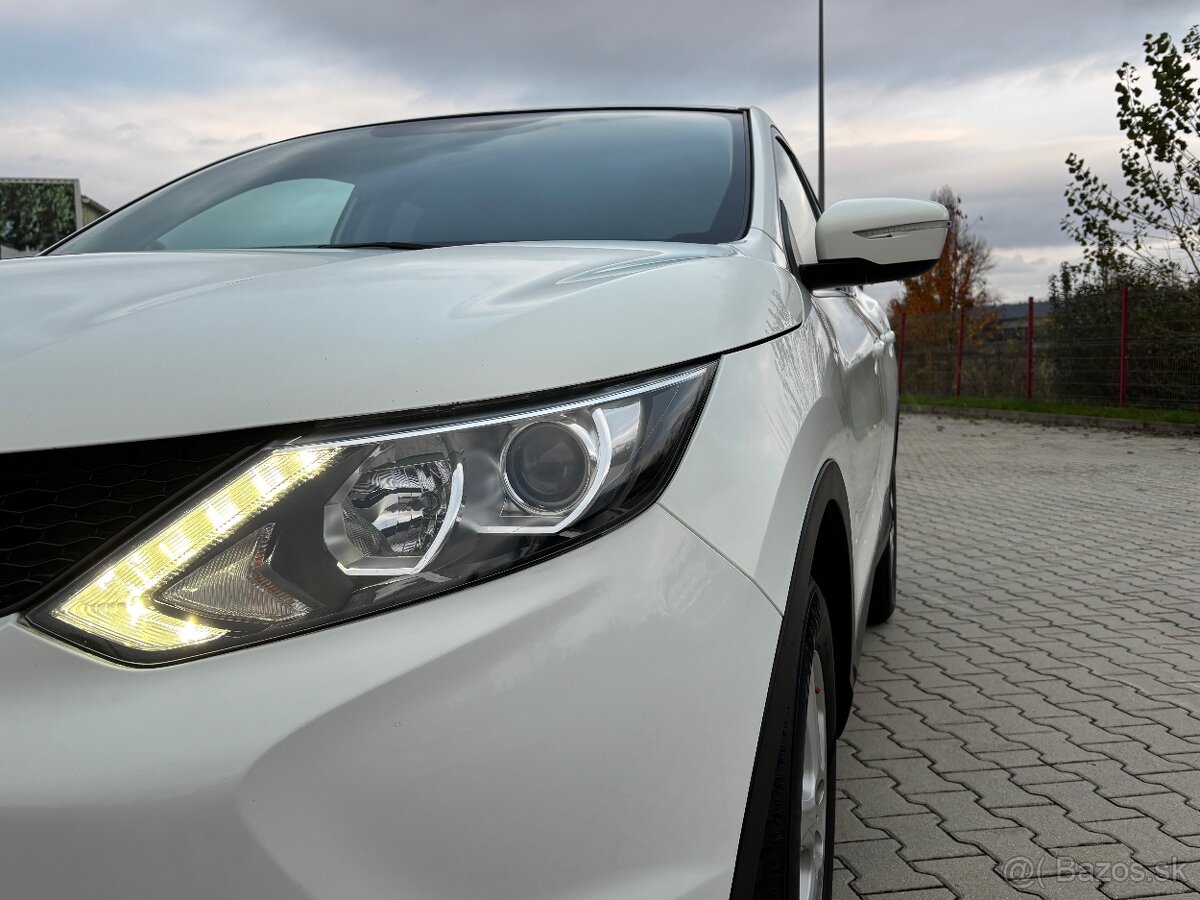 Nissan Qashqai benzin - 13