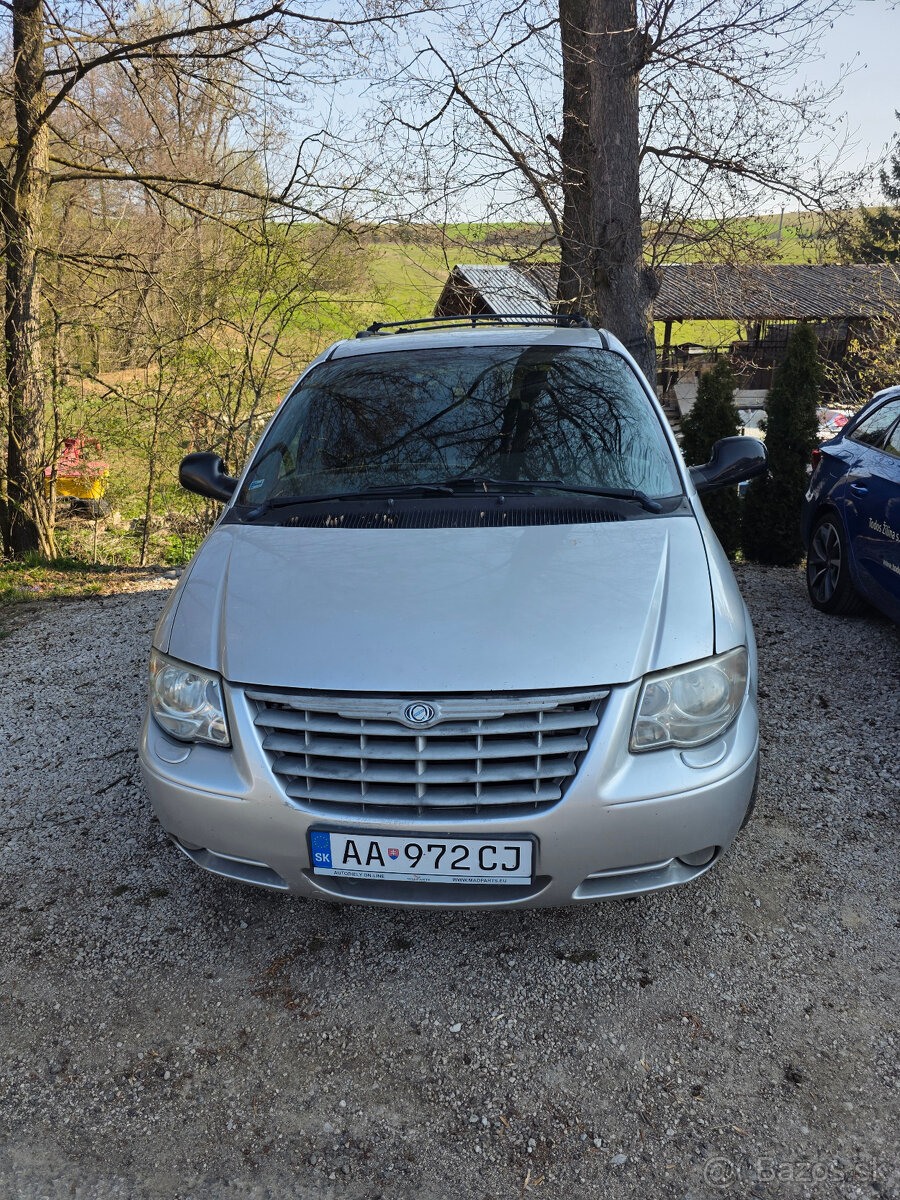 Chrysler Voyager - 13