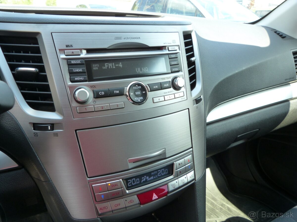 Subaru Outback 2.0 D Comfort - 13