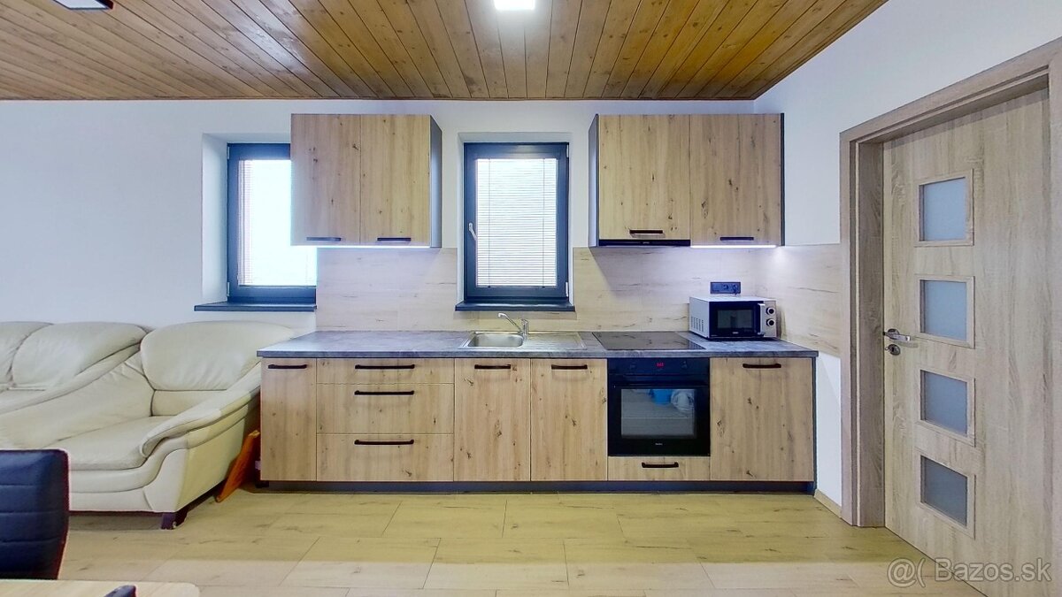 Na predaj krásna novostavba chalupy v malebnom prostredí obc - 13