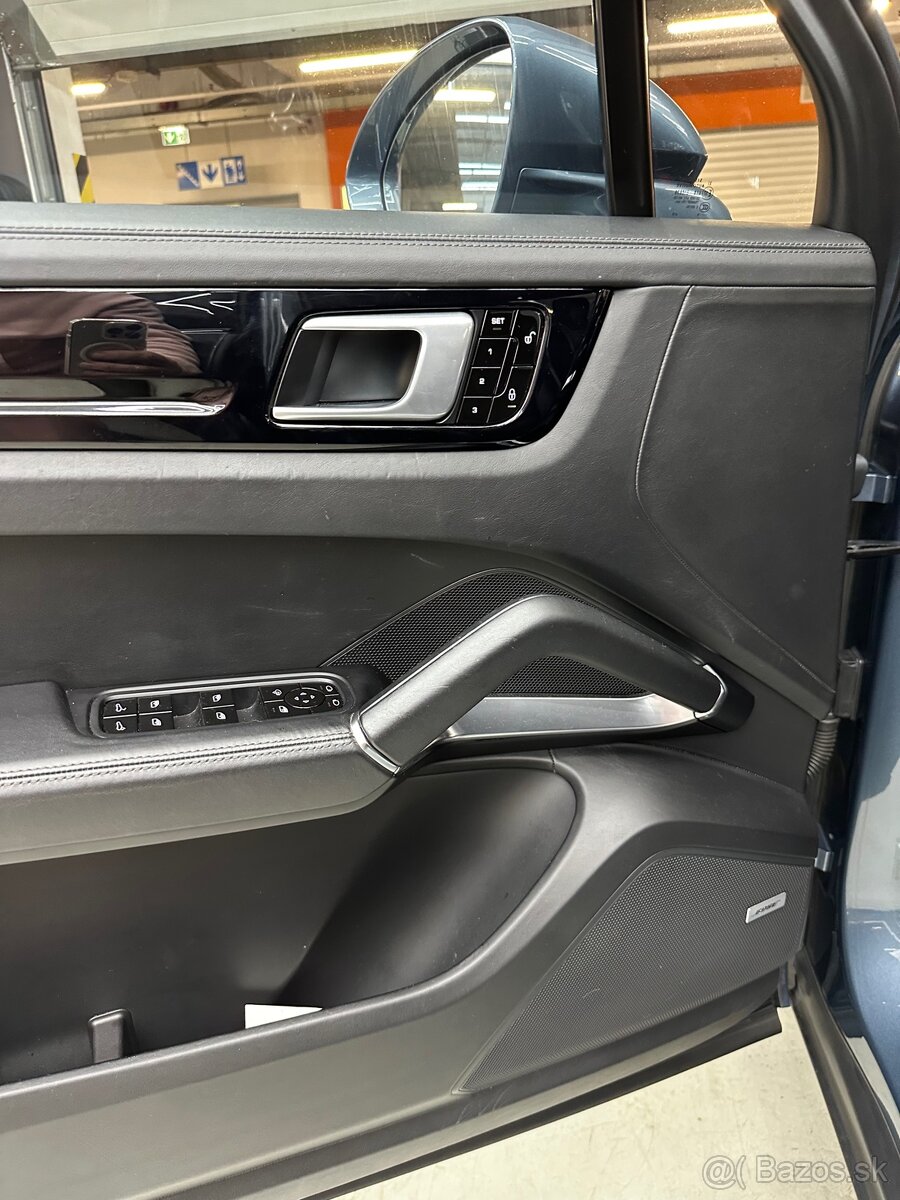 Porsche Cayenne turbo lll rv2018 120tis km Zaruka - 13