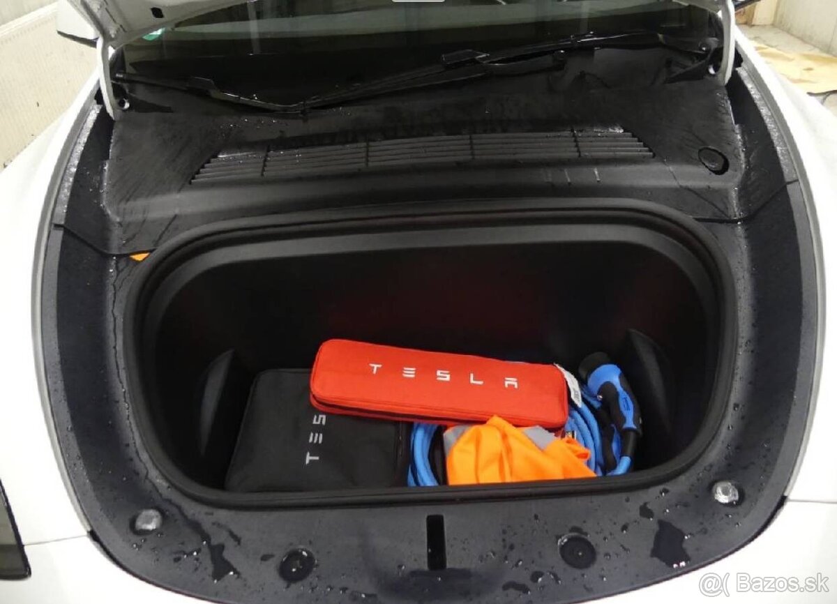 Tesla Model Y 2023 Long Range AWD - 13