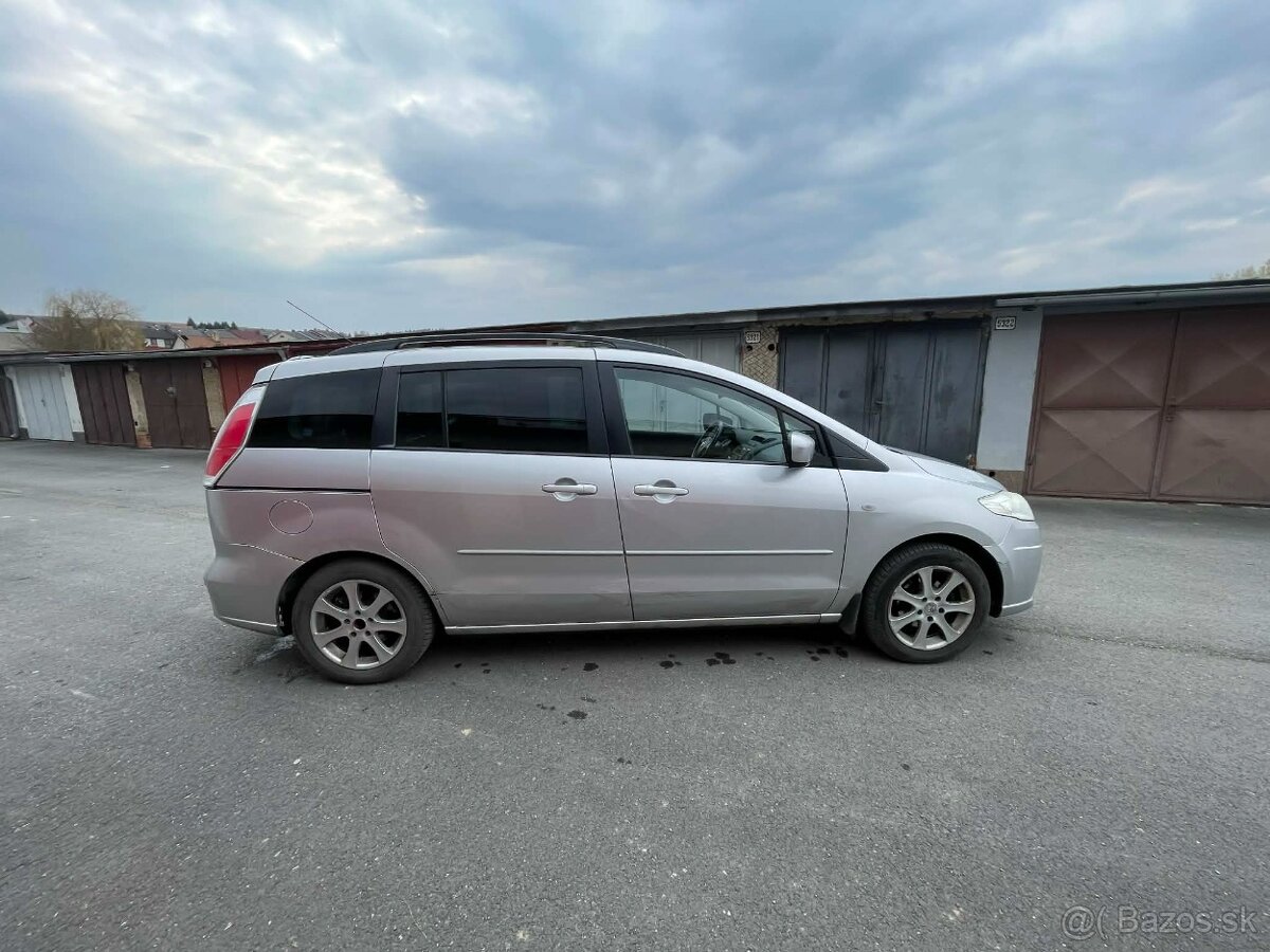 Mazda 5 - rodinné 7 miestne auto - 13