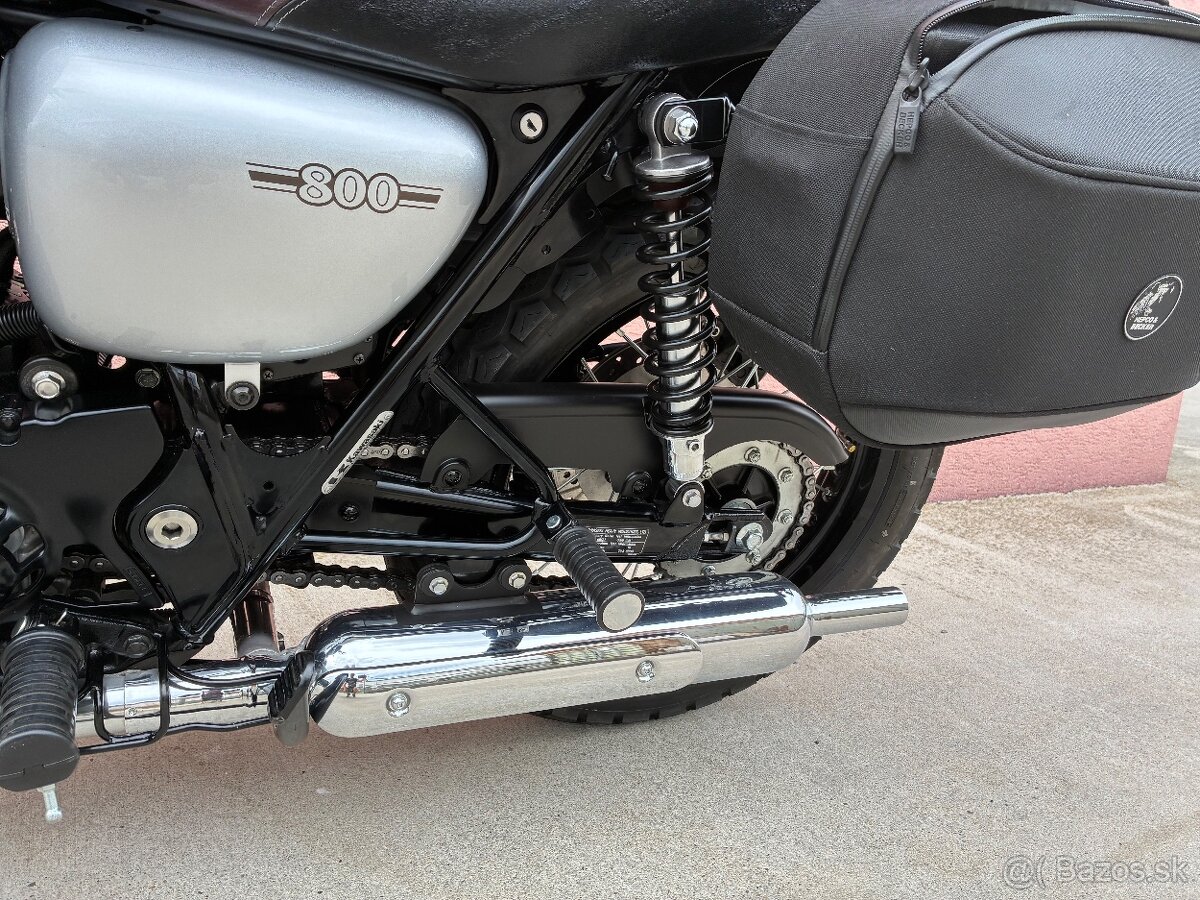 Kawasaki W800 - 13