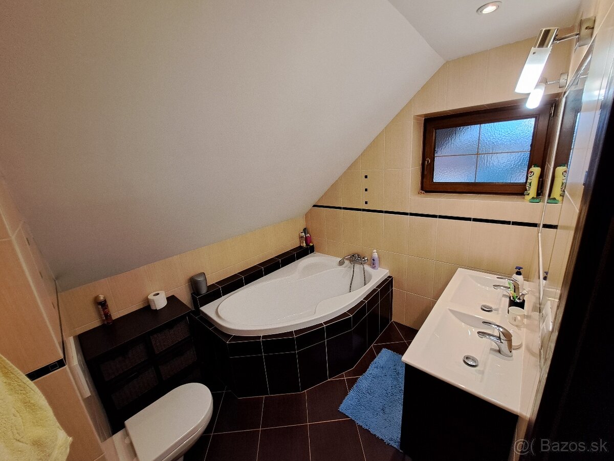 Na PREDAJ 5i NOVOSTAVBA Rodinného domu GAJARY - 13