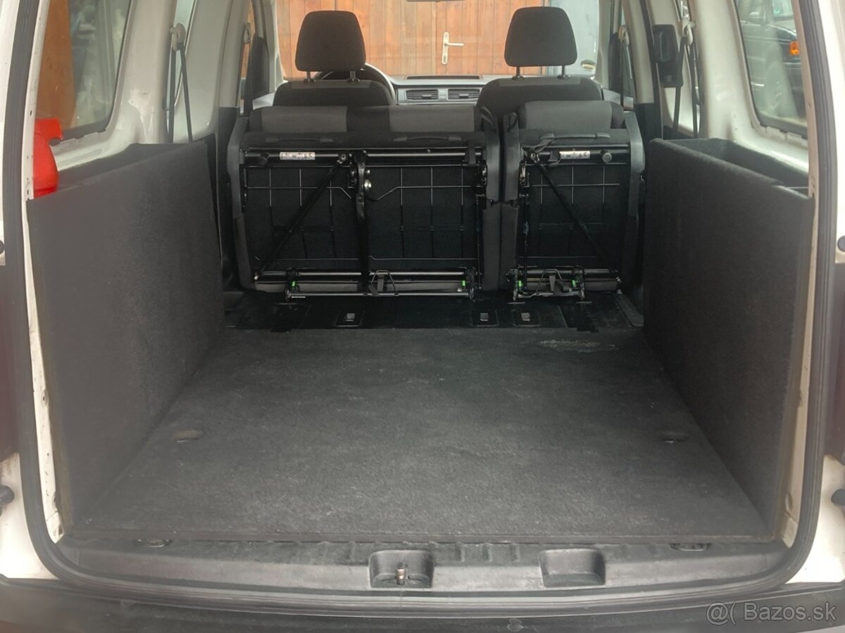 VOLKSWAGEN CADDY MAXI 2,0TDi - DPH - 13