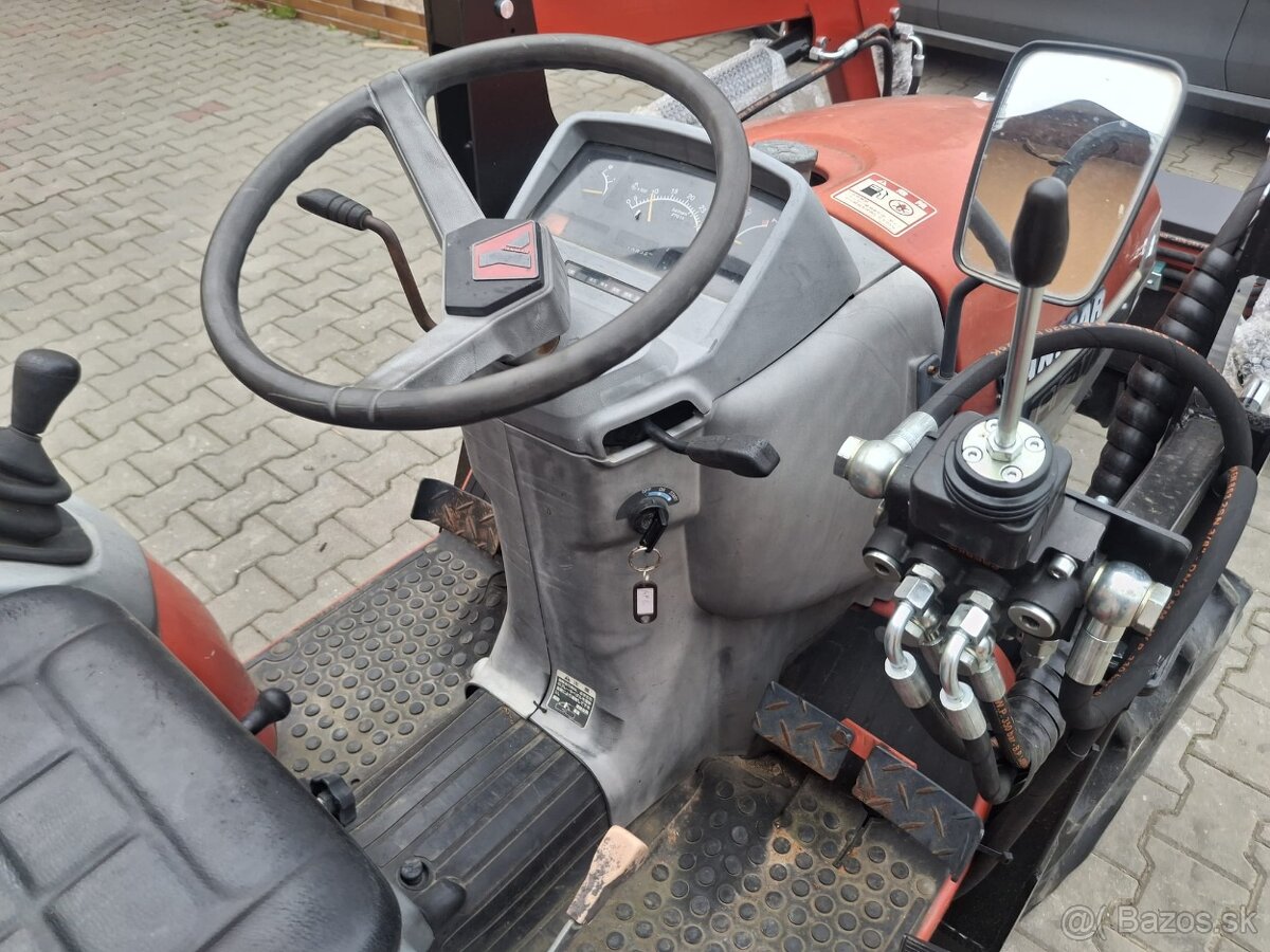 Malotraktor Yanmar AF17 nakladač - 13