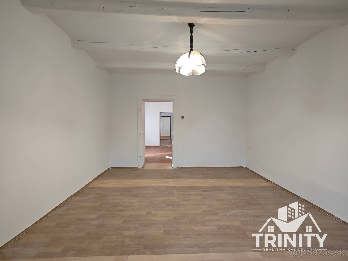 EXKLUZÍVNE-Na predaj 3-izbový rodinný dom v obci Semerovo, 3 - 13