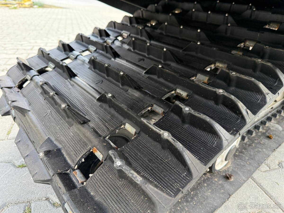 Snežný skúter BRP Lynx 69 Ranger Alpine 1200 4-TEC - 13