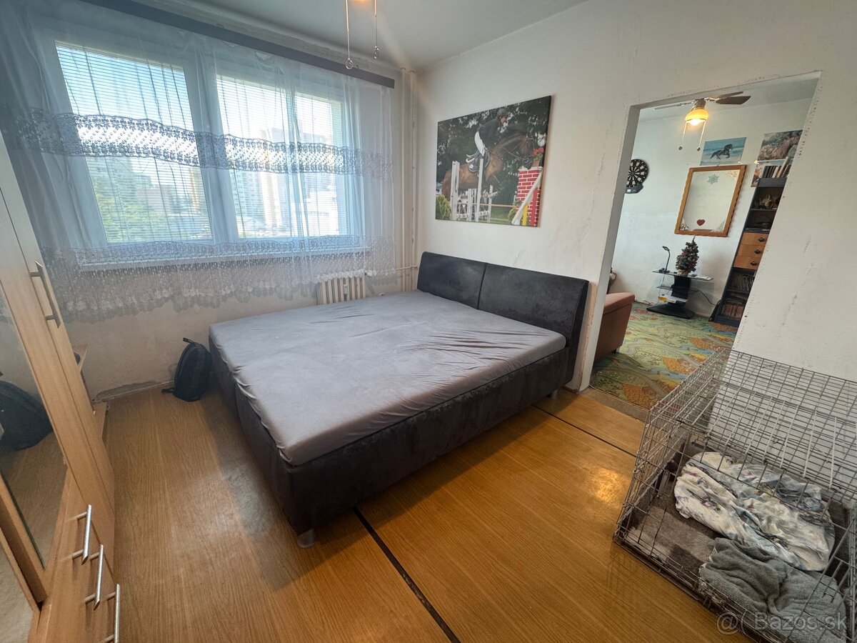 4-IZB BYT V BRATISLAVE plná vybavenosť - 13