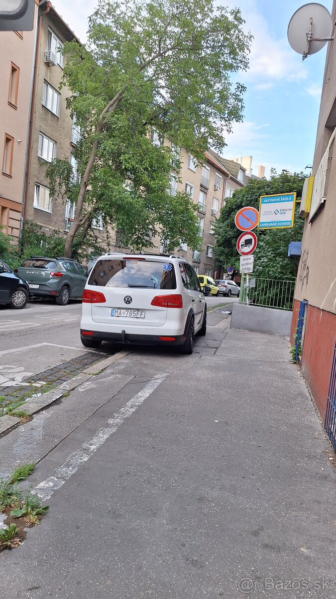 VW Touran 1.4tsi 103kw - 13