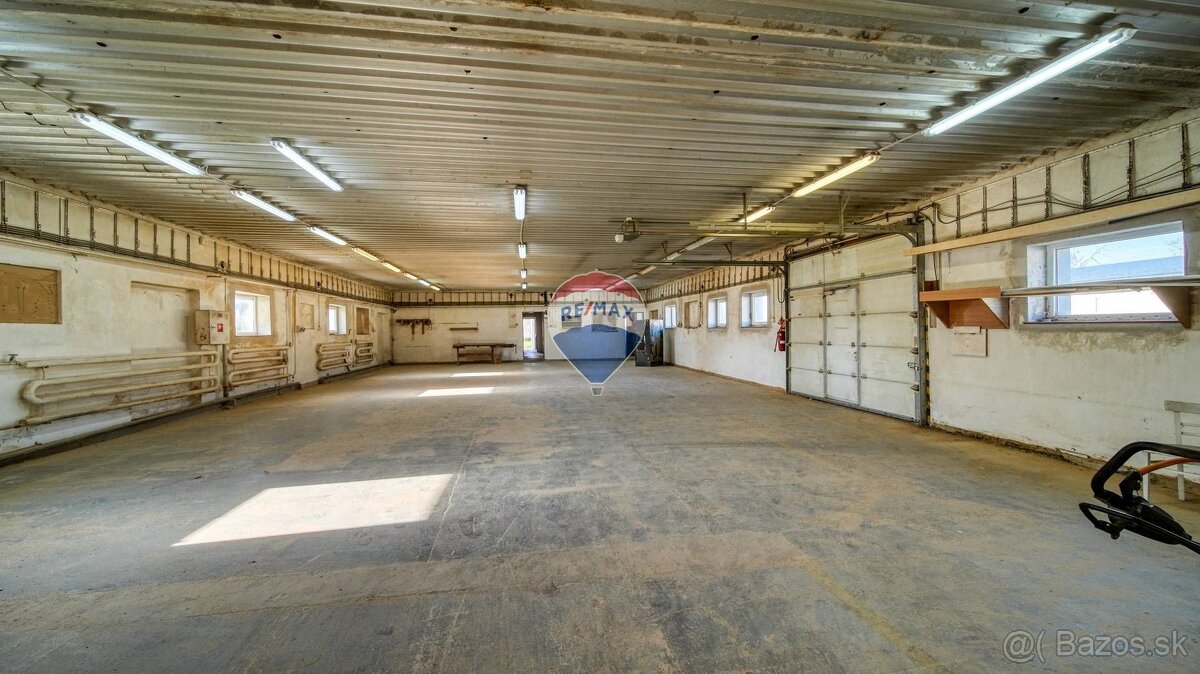 Priemyselný areál na predaj, Rakovice - 13