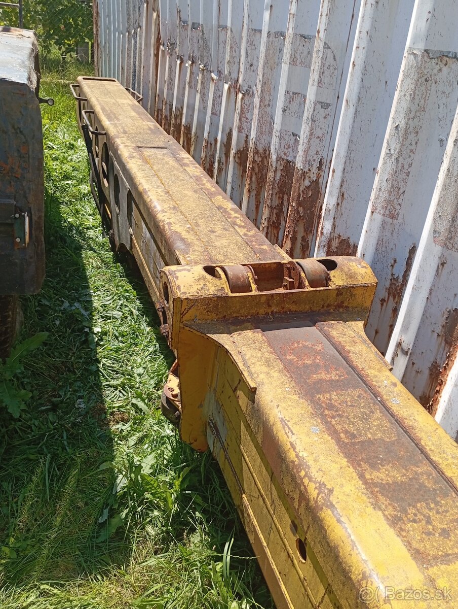 TATRA UDS NA NAHRADNE DIELY - 13