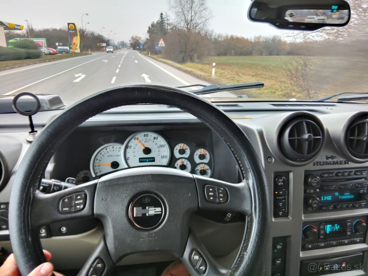 Hummer H2 4x4 AKCIA NOVOROČNA - 13