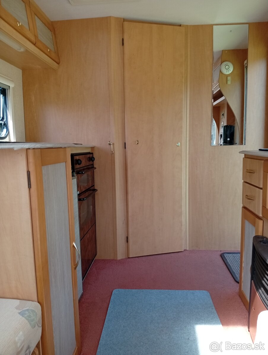 Anglický karavan Bailey Ranger 460/2 – MOVER, předstan - 13