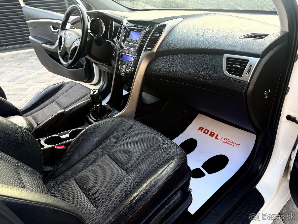 Hyundai i30 facelift - 13