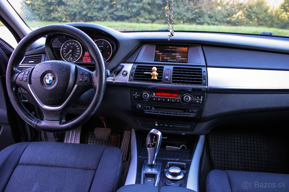 BMW X5 xDrive30d - 13