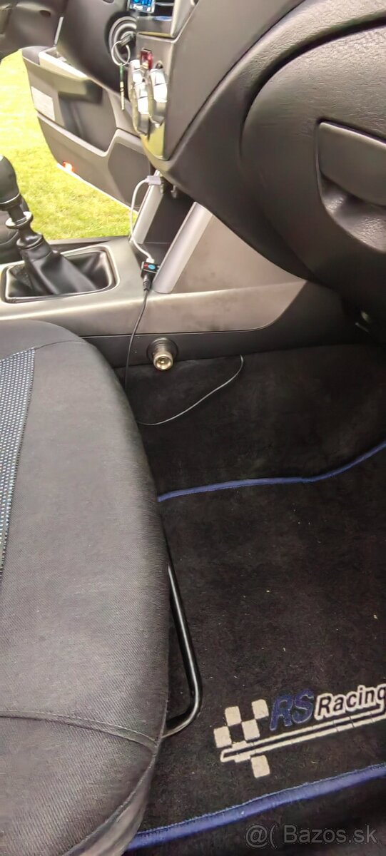 Predám Subaru Forester 2.0 D - 13