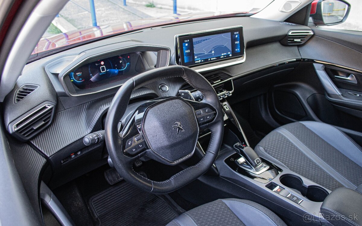 Peugeot 2008 1.2 PureTech Allure 96kW automat - 13