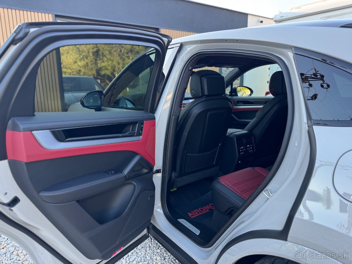 Porsche Cayenne Turbo E-Hybrid Matrix,Bose,Soft Close, Pano - 13