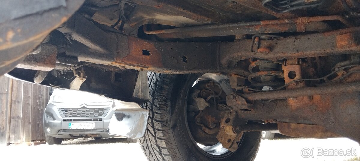 TOYOTA Land cruiser 120 D4D - 13