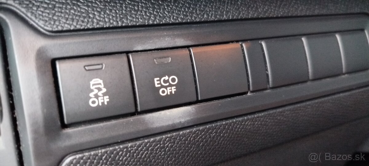 Peugeot 308, 1,6eHDi, , 2017 - 13
