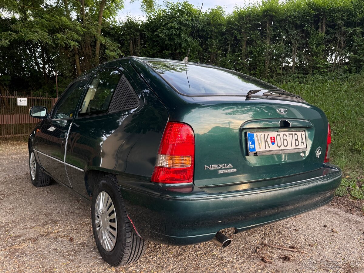 Daewoo Nexia Hatchback 1.5i - 13