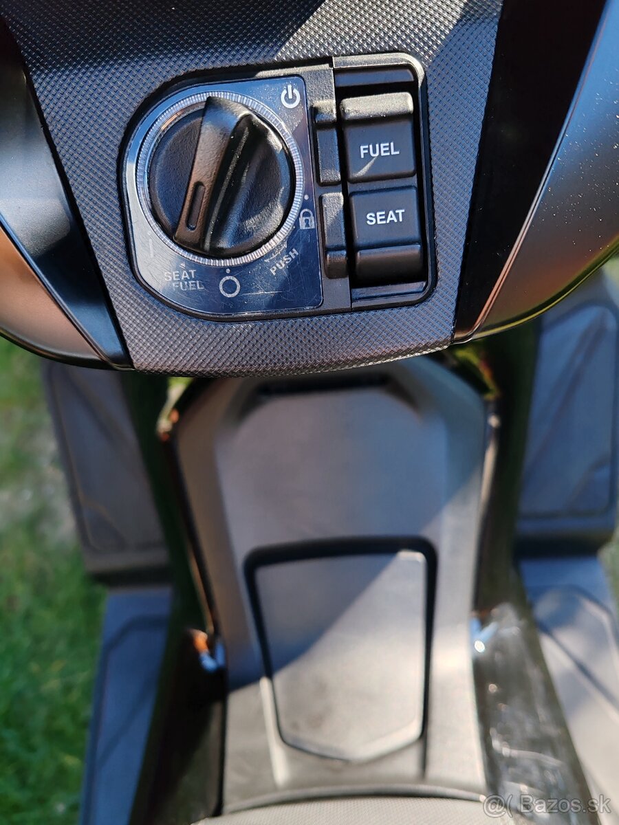 Honda forza 125 - 13
