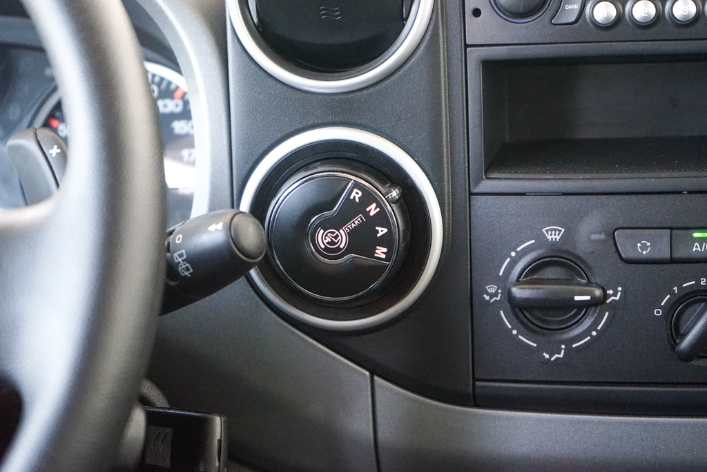 451- Citroën, Berlingo, nafta, 1.6 BlueHDI, 73kw - 13